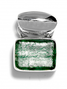 Pendente Piccolo - Verde Giada   Pendente fatto a mano in argento naturale 925 con autentico Vetro di Murano realizzato con tecnica a lume contenente foglia d'oro 24Kt per un effetto setoso e opalescente dim.= 2,5x2cm